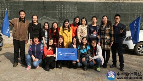 ��Ե�ɺ������С���УQQȺ��Ů����Ա�ķܶ�·