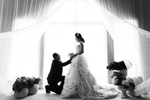 ����С��ƣ��ӱ�Ư�����ϼҽ������ ���ϻ��· Ц���ഺ