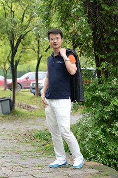 �м����ְ��ѧԱ�����������У���ұ���;����������