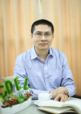 网校中级经济师工商管理专业老师——杭建平