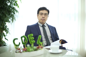 2018年初级会计职称考试辅导老师侯永斌