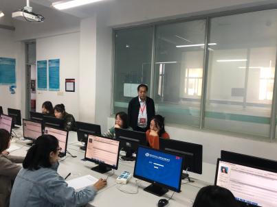 东方银行业高级管理人员研修院顾问赵濛巡考 东方银行业高级管理人员研修院顾问赵濛巡考