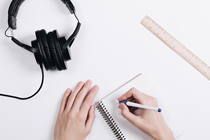 失业补助金的申领条件及发放标准是什么？