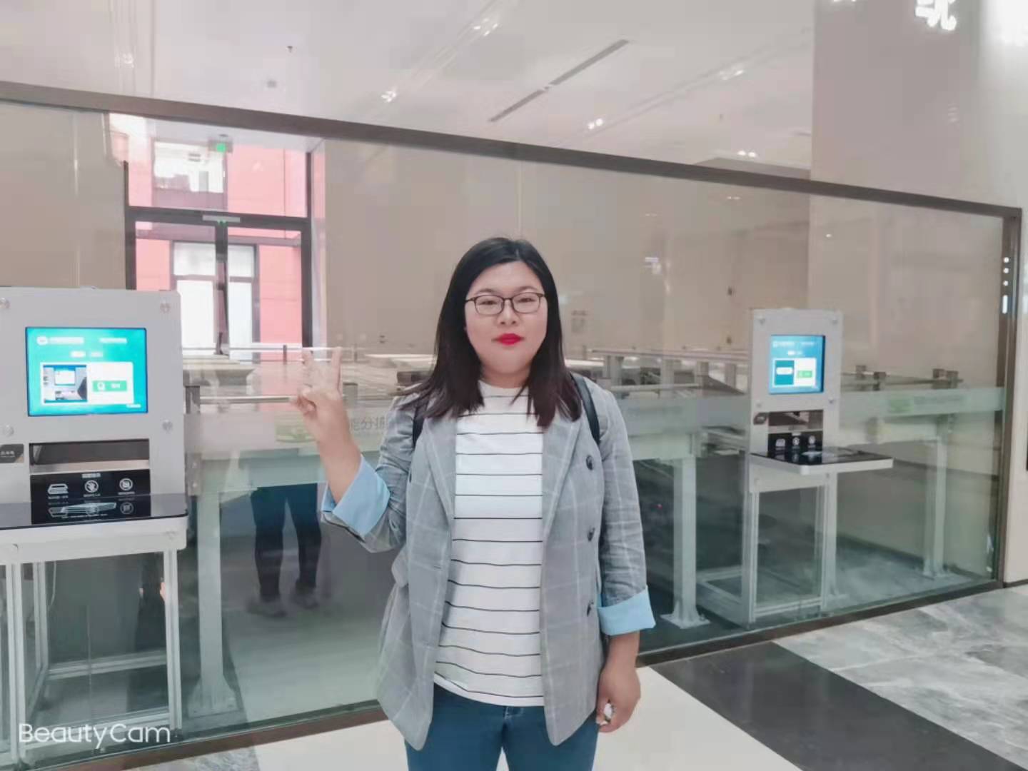 高丽伟生活照 高丽伟生活照