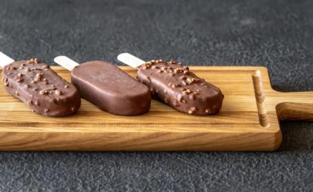 梦龙雪糕用料“双标”引发非议