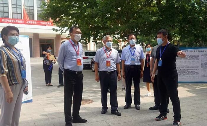 【重磅】2022年初级会计报考人数直降至325万人！