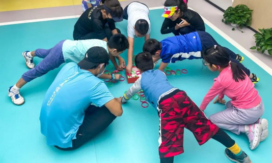 猛将出战：王佳浩势不可挡创新PB再揽奖牌！